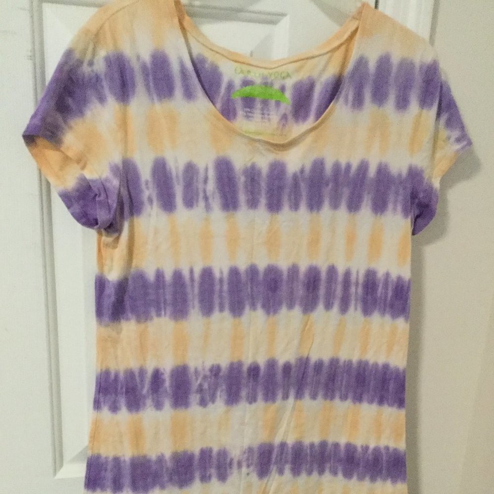 💜💗💜Bundle 2 items for $25.00